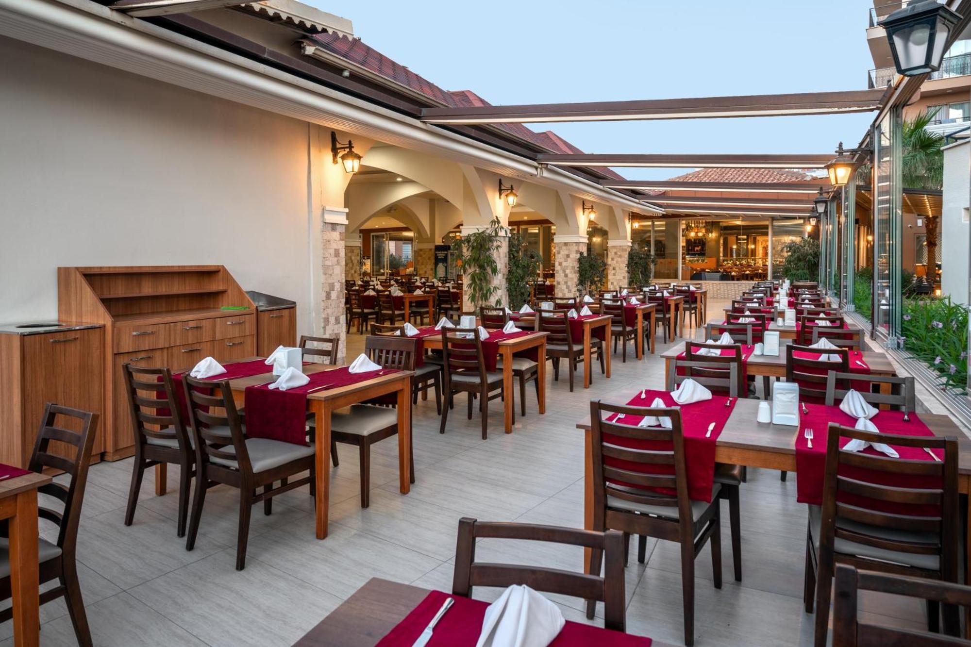 Hotell Sun Heaven Family & 5*