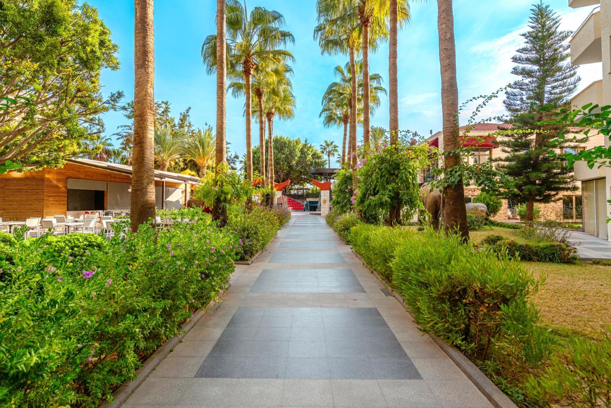 Hotell Sun Heaven Family & 5*